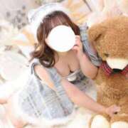 もえの コート🧥必須‼️ The White