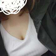 鳴海　まい 出勤中！ ハプニングランド