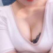 りおん 🐶 𝓢𝓐𝓡𝓐のお兄さん🐶 隙のあるエステ