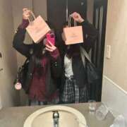 みるく 3Pありがとう💗 学校帰りの妹に手コキしてもらった件 梅田