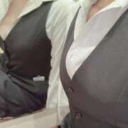 ヒメ日記 2025/10/11 19:16 投稿 丹羽 いとり プルプルオフィスディーバ