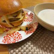 ヒメ日記 2025/11/11 21:15 投稿 すみれ 神戸痴女性感フェチ倶楽部