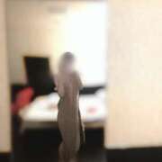 しいな 目が覚めるほどの…… 金の玉クラブ池袋～密着睾丸マッサージ～