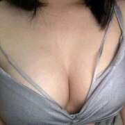 ヒメ日記 2025/11/04 16:12 投稿 うる 東京リップ 池袋店