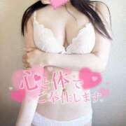 ヒメ日記 2025/11/01 18:01 投稿 もえの ホワイトハウス