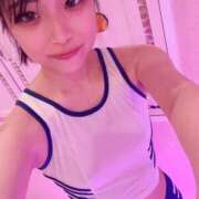 ゆうり姫 次回00:00〜🈳 I know すい～つ 生クリームpie