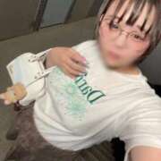 ヒメ日記 2026/08/12 06:15 投稿 岩瀬ゆゆ 全裸の極みorドッキング痴漢電車