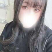 なる（激かわ美少女×即プレイ！ 20:30再開予定✨ ハニービー（Honey Bee）