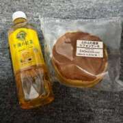 ヒメ日記 2025/10/28 00:17 投稿 はにか 全裸のいいなり美女OR満員ちかん電車