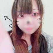 はな 16:00~初出勤します🥰🥰 E+アイドルスクール品川店