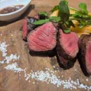 あやめ 雨やめ～っ！ 越谷発デリヘル 生イキッ娘！