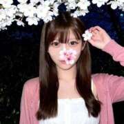 るん 夜のデート...？🌙 The White