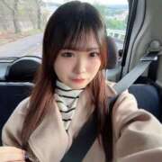 るる 冬だね⛄️🤍 舐めたくてグループ～君とサプライズ学園～越谷校