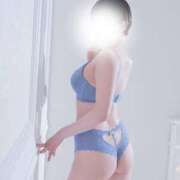 岸辺希子 🌸必需品 お姉さんCLUB