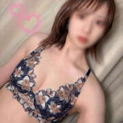 さゆ 寝る時の相棒👙 西川口前立腺研究所