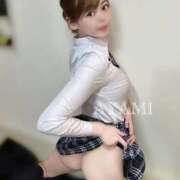 あやみ 15:00〜🤍 E+アイドルスクール