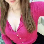 リサ 11月出勤☺️💞💞 Salon du Mーえっちなお姉さんのM性感デリバリーー大阪店