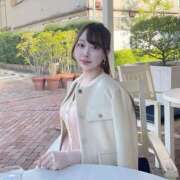 モモ しゅっきん🤍 いたずらバニーちゃん