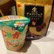 立川　こあ わざわざうれしい😖 雫(しずく)