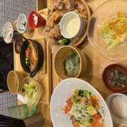 ヒメ日記 2025/10/13 16:05 投稿 しゅり みつばちマーヤZ