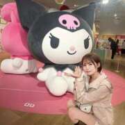 美波 🍒くろみちゃん Le CELINU（ル・セリーヌ）