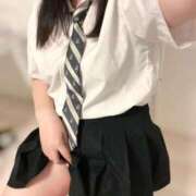 ヒメ日記 2025/12/18 17:21 投稿 あいす エンジェルマスカット