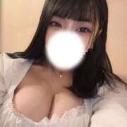 ヒメ日記 2025/10/19 12:59 投稿 はなび 白い巨乳