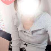 ヒメ日記 2025/11/13 08:52 投稿 ゆずは 逆電車ごっこ ～GLAMOROUS TRAIN～