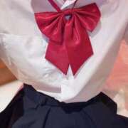 ヒメ日記 2025/10/27 00:17 投稿 ねこ 女子校生はやめられない