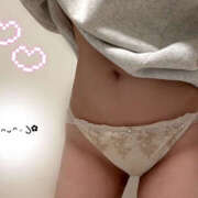 ヒメ日記 2025/11/02 15:00 投稿 ゆゆ VIVIDCREW十三店