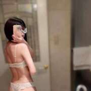 にいな 出勤中🍑💕 E+アイドルスクール品川店