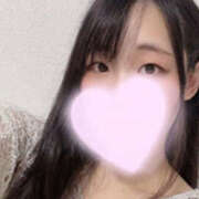 岡見　なつみ はじめまして、『岡見なつみ』です〓  今日は体験入店の初日でした✨    最初は イラマチーオ池袋店