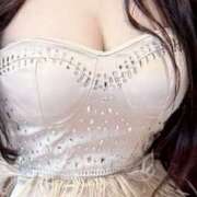 ヒメ日記 2025/11/03 17:49 投稿 愛椛（あいか） ビーチの薫