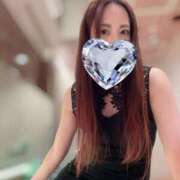 ヒメ日記 2025/12/29 11:46 投稿 神崎えみり ミセスレディ