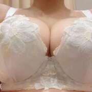 ヒメ日記 2025/11/08 11:13 投稿 ふわり 宮崎AROMA OLIVE