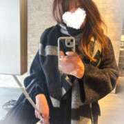 瀬川ねむり 帰っておりま〜す😄🌂 ワイフコレクション