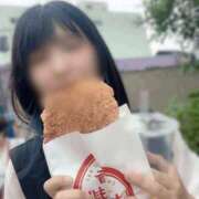 るり 一昨年のわたしは髪が長かったんです🐈‍⬛❄️ 切るか伸ばすか悩み中です🧸🎀 涼泉（りょうせん）