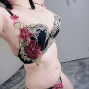 ヒメ日記 2026/04/14 22:08 投稿 桜庭 すずか 搾精研究所