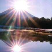 梅原 咲良 次回の出勤 30代40代50代と遊ぶなら博多人妻専科24時