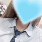 もも 🍑🦋 2980円