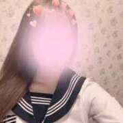 もも 🍑🩷 2980円