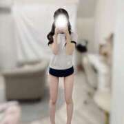 ヒメ日記 2025/10/17 22:37 投稿 ゆうあ★未経験×新卒18歳JD 渋谷S級素人清楚系デリヘル chloe