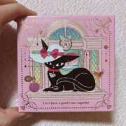 MEGUMI 元気に出勤中| ε:) ﾆｮｷ🌱 私はキャサリン