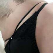 ヒメ日記 2025/10/24 22:26 投稿 せな シルクハット