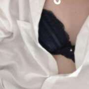 ゆま お昼をお知らせします🍠 スチュワーデス