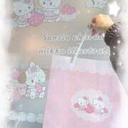 ヒメ日記 2025/11/10 16:16 投稿 カラー 飾窓