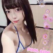 ヒメ日記 2025/11/04 21:55 投稿 すみれ プールサイド