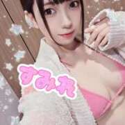 ヒメ日記 2025/11/16 07:28 投稿 すみれ プールサイド