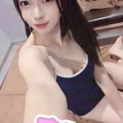 ヒメ日記 2025/11/24 12:10 投稿 すみれ プールサイド