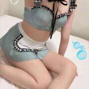 らん 季節外れの水着👙 Gossip girl成田店